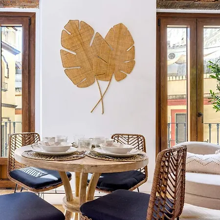 Genteel Home Santas Patronas Seville Exterior photo